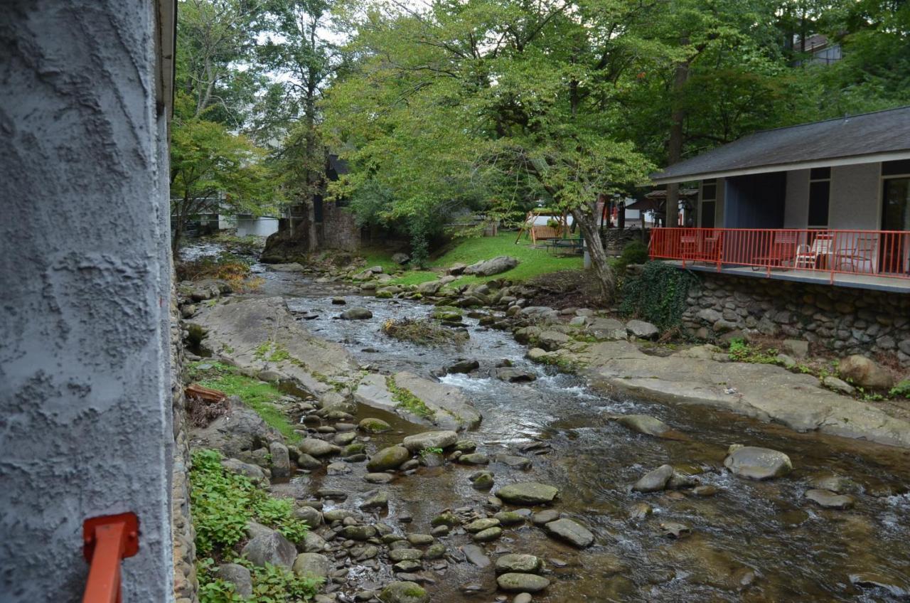 Zoders Inn And Suites Gatlinburg Habitación foto